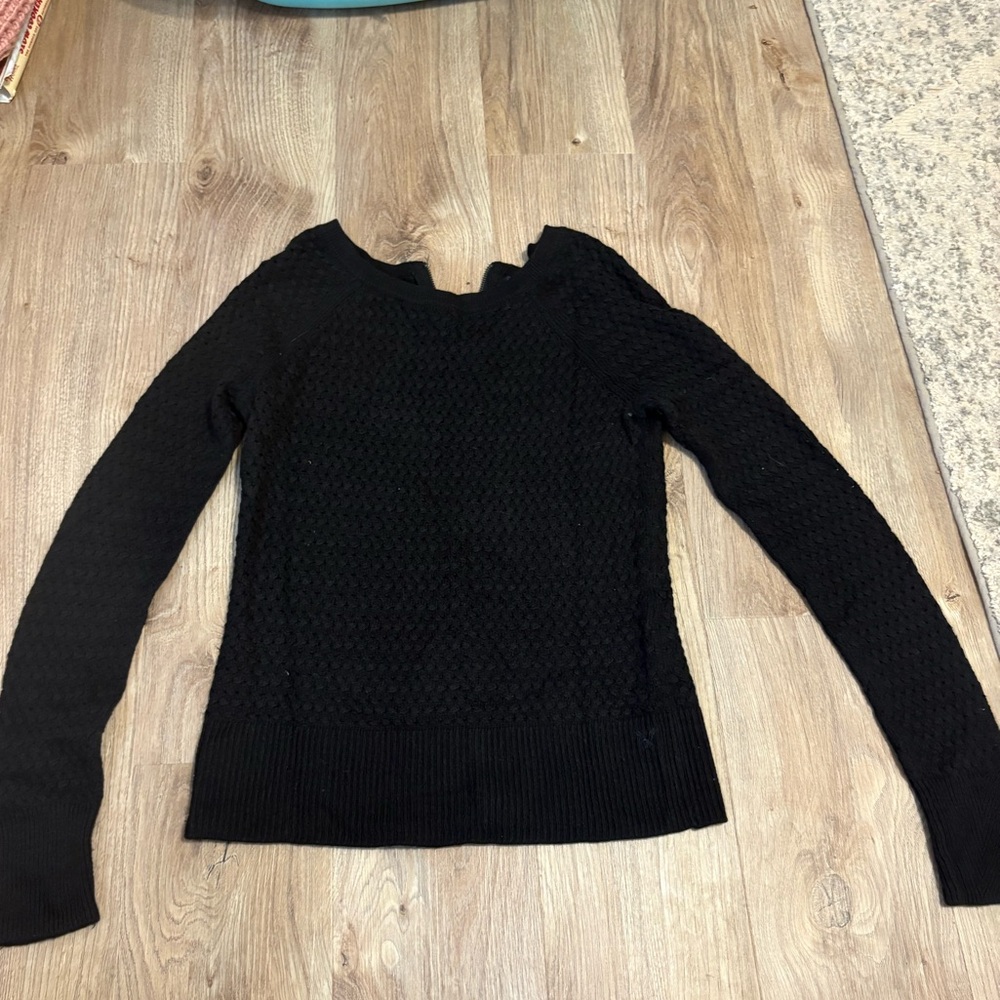 American Eagle Outfitters Black Crew Neck Knit Sweater With Back Zipper Accent
